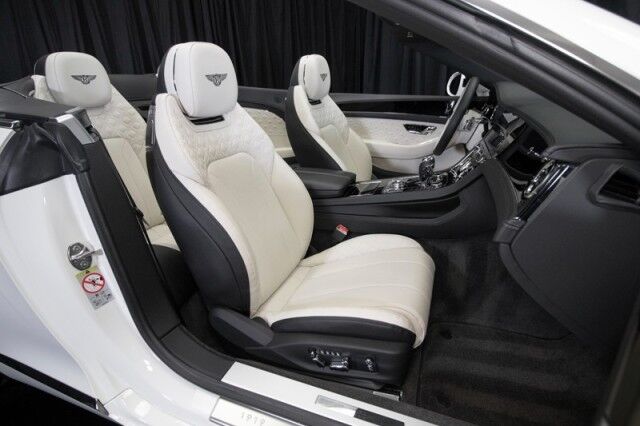2020 Bentley Continental Continental GTC MULLINER V8 *ONLY 4500 MILES* San Diego CA