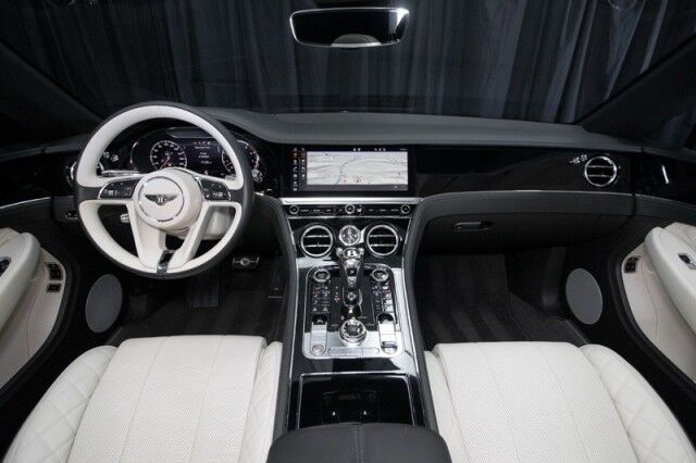 2020 Bentley Continental Continental GTC MULLINER V8 *ONLY 4500 MILES* San Diego CA