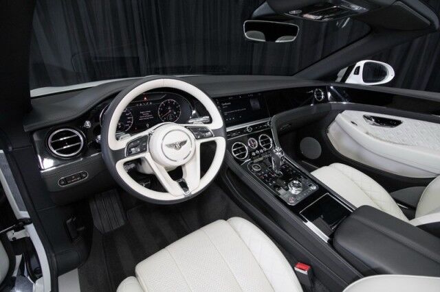 2020 Bentley Continental Continental GTC MULLINER V8 *ONLY 4500 MILES* San Diego CA