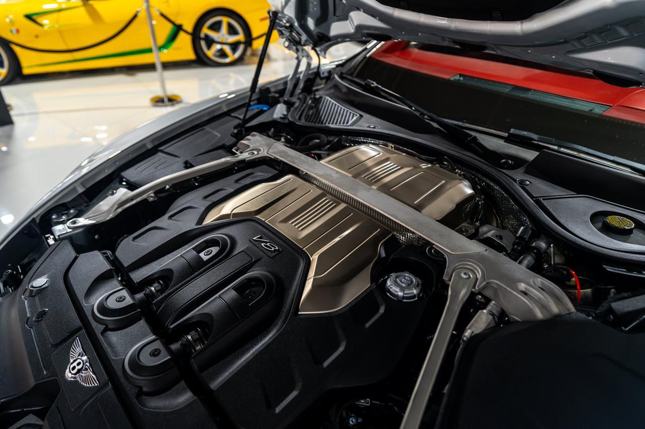 2020 Bentley Continental GT V8 Silver Tempest paint,Blackline Specification,Hotspur leather interior AND MUCH MORE!! Fort Lauderdale FL