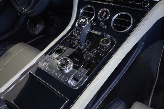 2020 Bentley Continental GT W12 ($276,355 MSRP!) *$53,000 IN OPTIONS!* *MULLINER SPEC* *TOURING SPEC* *BANG & OLUFSEN SOUND* *ROTATING DISPLAY* *BLACKLINE SPEC* San Diego CA