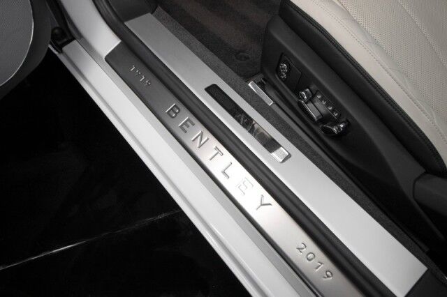 2020 Bentley Continental GTC MULLINER V8 *ONLY 4500 MILES* *WHITE ON WHITE* Convertible San Diego CA