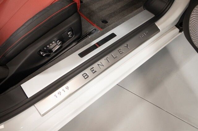 2020 Bentley Continental GTC V8 ($281,915 MSRP) *MULLINER DRIVING SPEC* *ONLY 3700 MILES* *$60,000 IN OPTIONS* San Diego CA