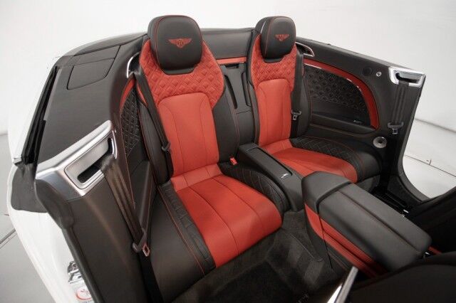 2020 Bentley Continental GTC V8 ($281,915 MSRP) *MULLINER DRIVING SPEC* *ONLY 3700 MILES* *$60,000 IN OPTIONS* San Diego CA