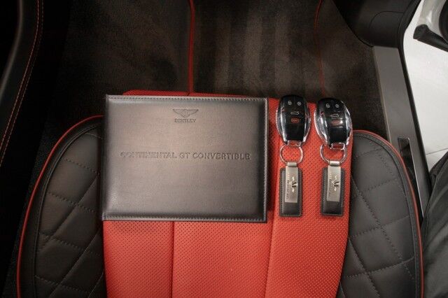 2020 Bentley Continental GTC V8 ($281,915 MSRP) *MULLINER DRIVING SPEC* *ONLY 3700 MILES* *$60,000 IN OPTIONS* San Diego CA
