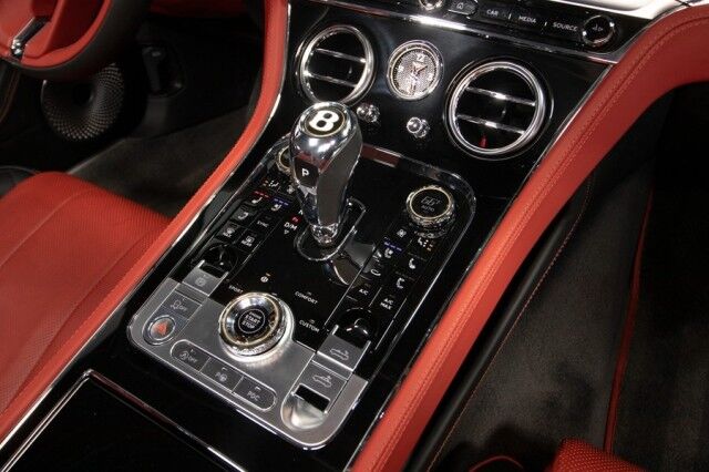 2020 Bentley Continental GTC V8 ($281,915 MSRP) *MULLINER DRIVING SPEC* *ONLY 3700 MILES* *$60,000 IN OPTIONS* San Diego CA