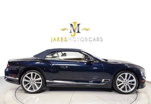 2020 Bentley Continental GTC V8 Convertible ($265,000 MSRP!) *MULLINER DRIVING SPEC* *TOURING SPEC* *ROTATING DISPLAY* San Diego CA