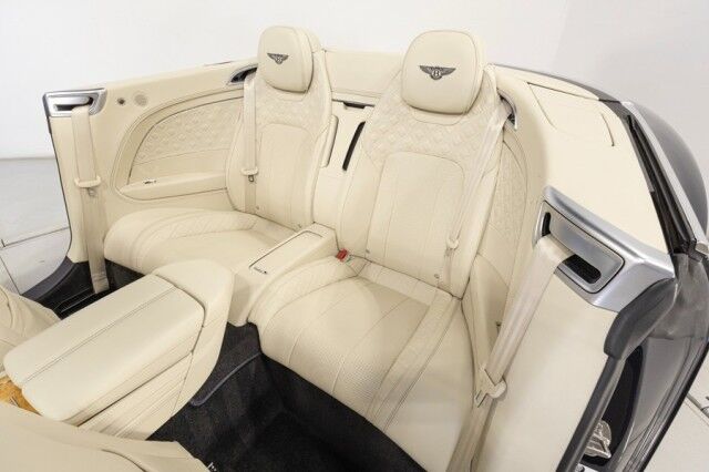 2020 Bentley Continental GTC V8 Convertible ($265,000 MSRP!) *MULLINER DRIVING SPEC* *TOURING SPEC* *ROTATING DISPLAY* San Diego CA