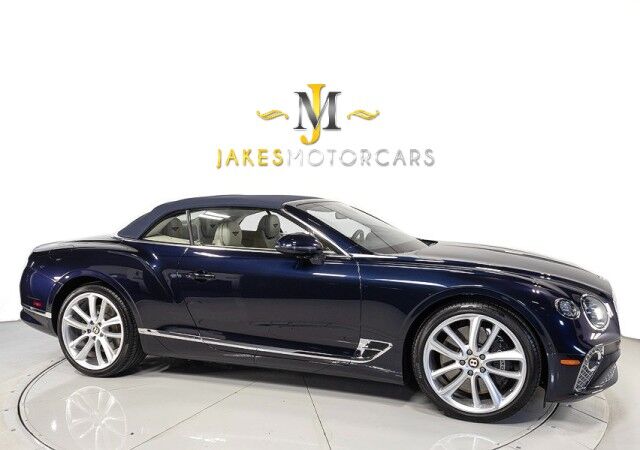 2020 Bentley Continental GTC V8 Convertible ($265,000 MSRP!) *MULLINER DRIVING SPEC* *TOURING SPEC* *ROTATING DISPLAY* San Diego CA