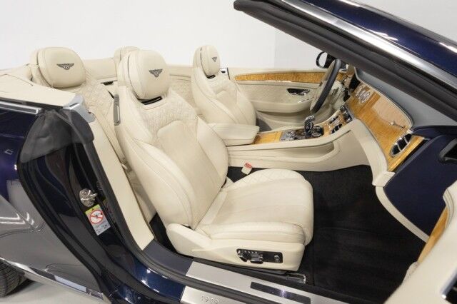 2020 Bentley Continental GTC V8 Convertible ($265,000 MSRP!) *MULLINER DRIVING SPEC* *TOURING SPEC* *ROTATING DISPLAY* San Diego CA