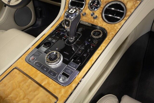 2020 Bentley Continental GTC V8 Convertible ($265,000 MSRP!) *MULLINER DRIVING SPEC* *TOURING SPEC* *ROTATING DISPLAY* San Diego CA