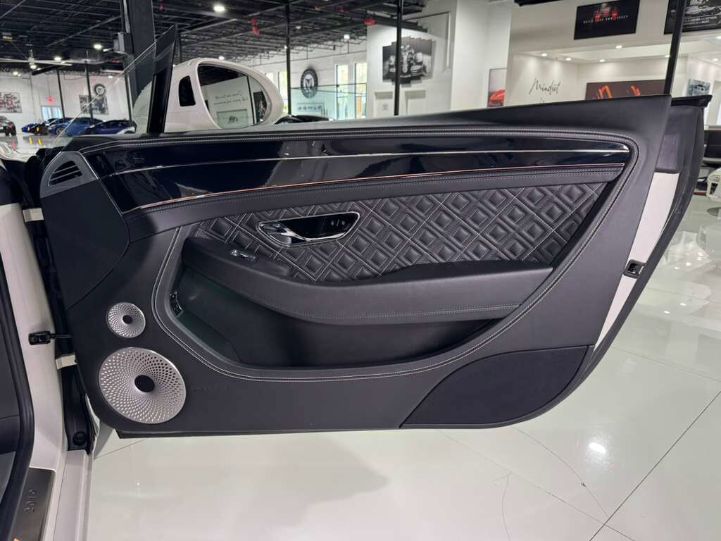 2020 Bentley Continental GTC W12 First Edition Ghost White paint,Bang & Olufsen audio, rotating display AND MUCH MORE!! Fort Lauderdale FL