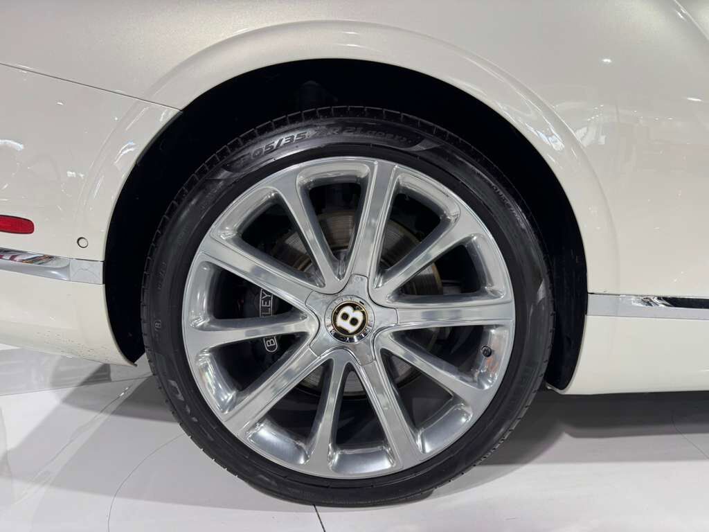 2020 Bentley Continental GTC W12 First Edition Ghost White paint,Bang & Olufsen audio, rotating display AND MUCH MORE!! Fort Lauderdale FL