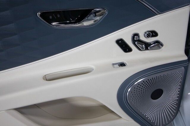 2020 Bentley Flying Spur W12 ($278,000 MSRP!) *FIRST EDITION SPECIFICATION* *1-OWNER* *ONLY 11,000 MILES* *ICE ON LINEN* San Diego CA