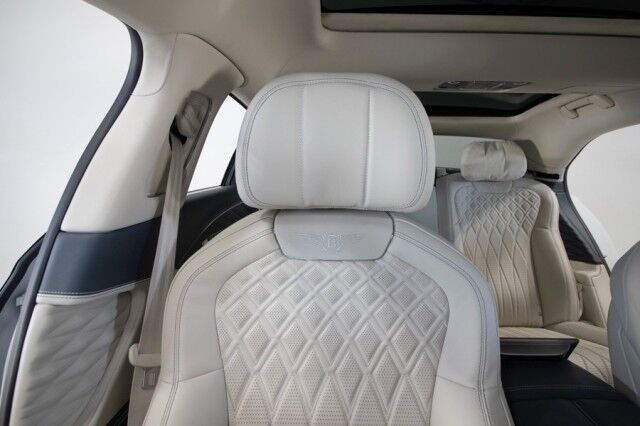 2020 Bentley Flying Spur W12 ($278,000 MSRP!) *FIRST EDITION SPECIFICATION* *1-OWNER* *ONLY 11,000 MILES* *ICE ON LINEN* San Diego CA