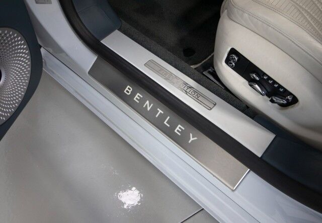 2020 Bentley Flying Spur W12 ($278,000 MSRP!) *FIRST EDITION SPECIFICATION* *1-OWNER* *ONLY 11,000 MILES* *ICE ON LINEN* San Diego CA