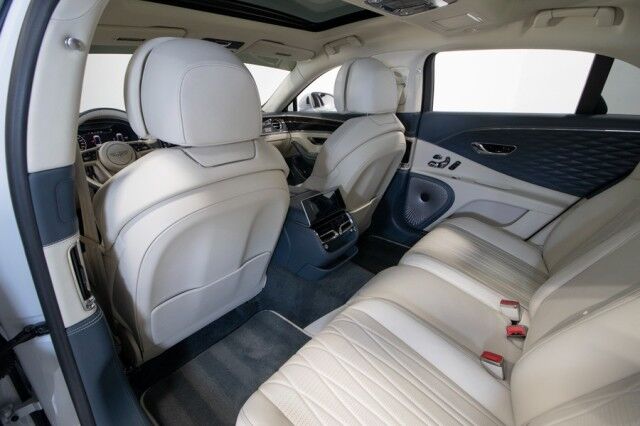 2020 Bentley Flying Spur W12 ($278,000 MSRP!) *FIRST EDITION SPECIFICATION* *1-OWNER* *ONLY 11,000 MILES* *ICE ON LINEN* San Diego CA