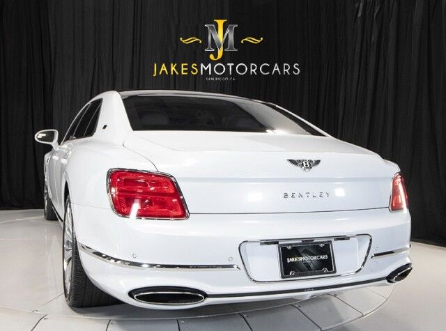 2020 Bentley Flying Spur W12 ($278,000 MSRP!) *FIRST EDITION SPECIFICATION* *1-OWNER* *ONLY 11,000 MILES* *ICE ON LINEN* San Diego CA