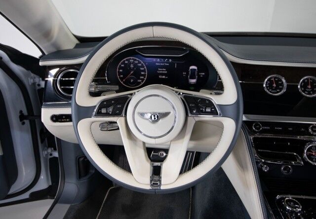 2020 Bentley Flying Spur W12 ($278,000 MSRP!) *FIRST EDITION SPECIFICATION* *1-OWNER* *ONLY 11,000 MILES* *ICE ON LINEN* San Diego CA