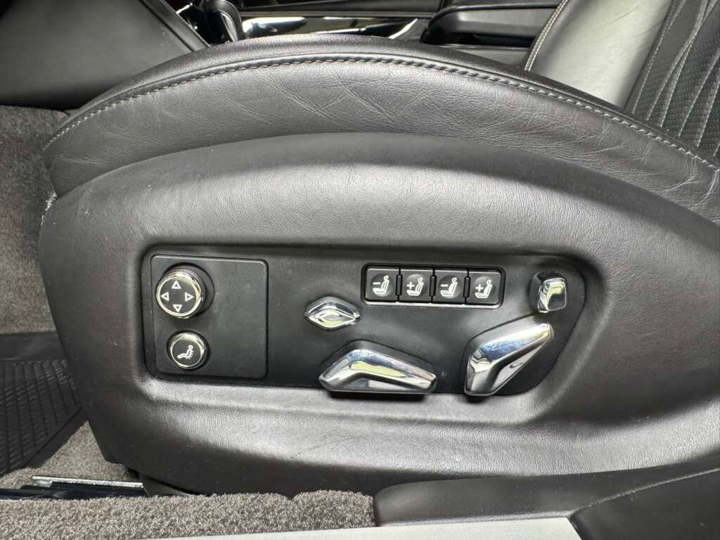 2020 Bentley Flying Spur W12 First Edition, Blackline Specification, rotating display, executive seating & MUCH MUCH MORE!! Fort Lauderdale FL