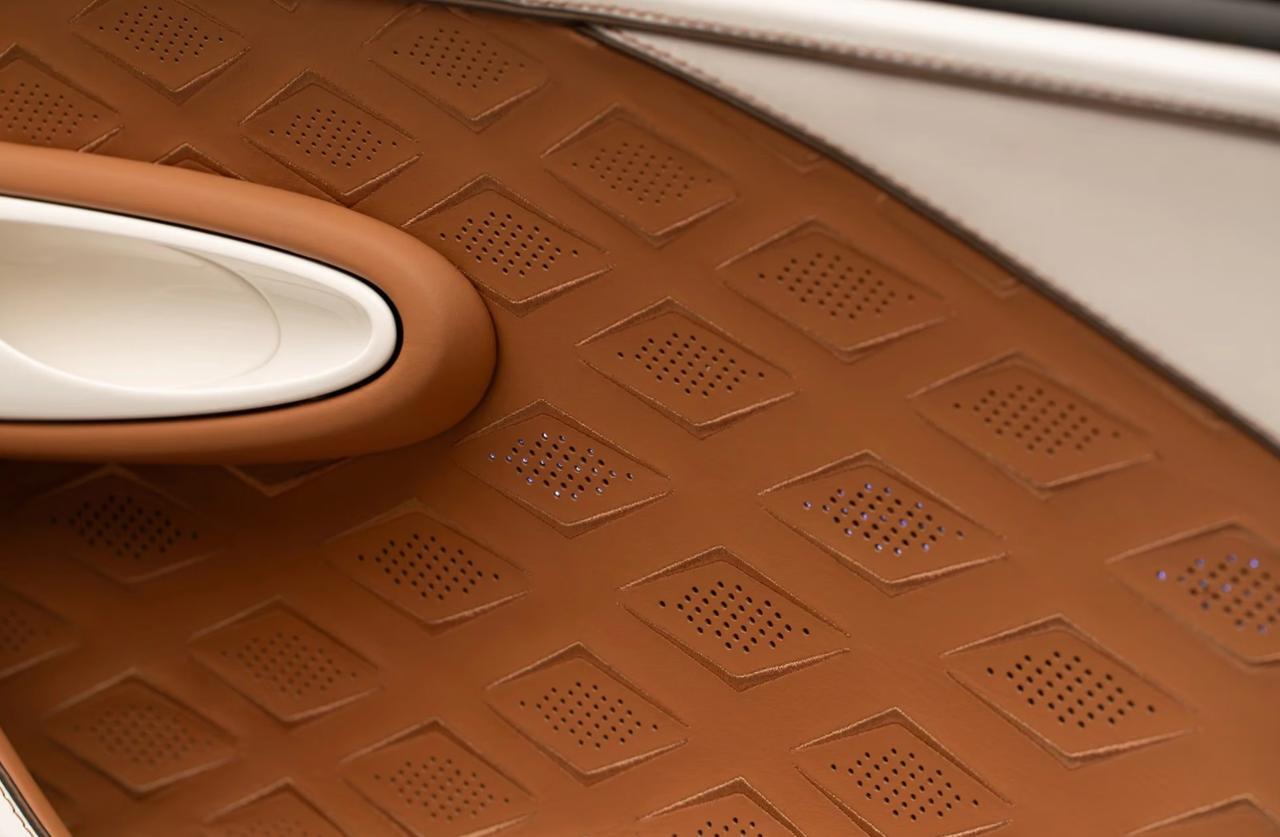 2020 Bugatti CHIRON SPORT MANSORY Miami FL
