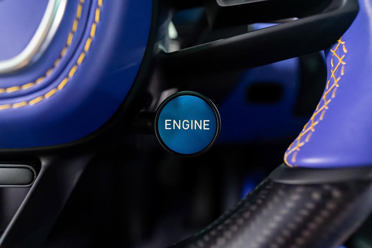 2020 Bugatti Chiron Lorelin paint/exposed grey carbon,Beluga interior,Caractere wheels in Lorelin,Sky View roof & MORE!! Fort Lauderdale FL