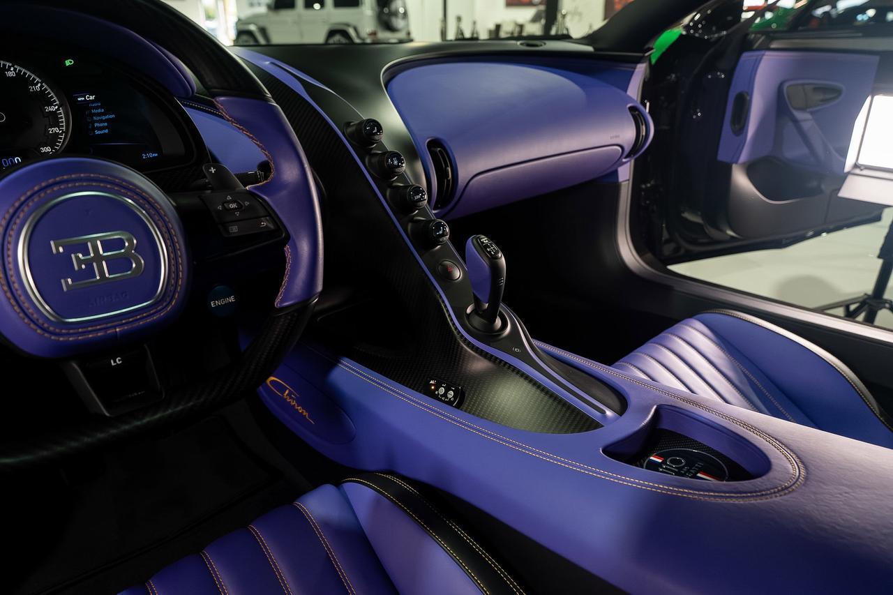 2020 Bugatti Chiron Lorelin paint/exposed grey carbon,Beluga interior,Caractere wheels in Lorelin,Sky View roof & MORE!! Fort Lauderdale FL