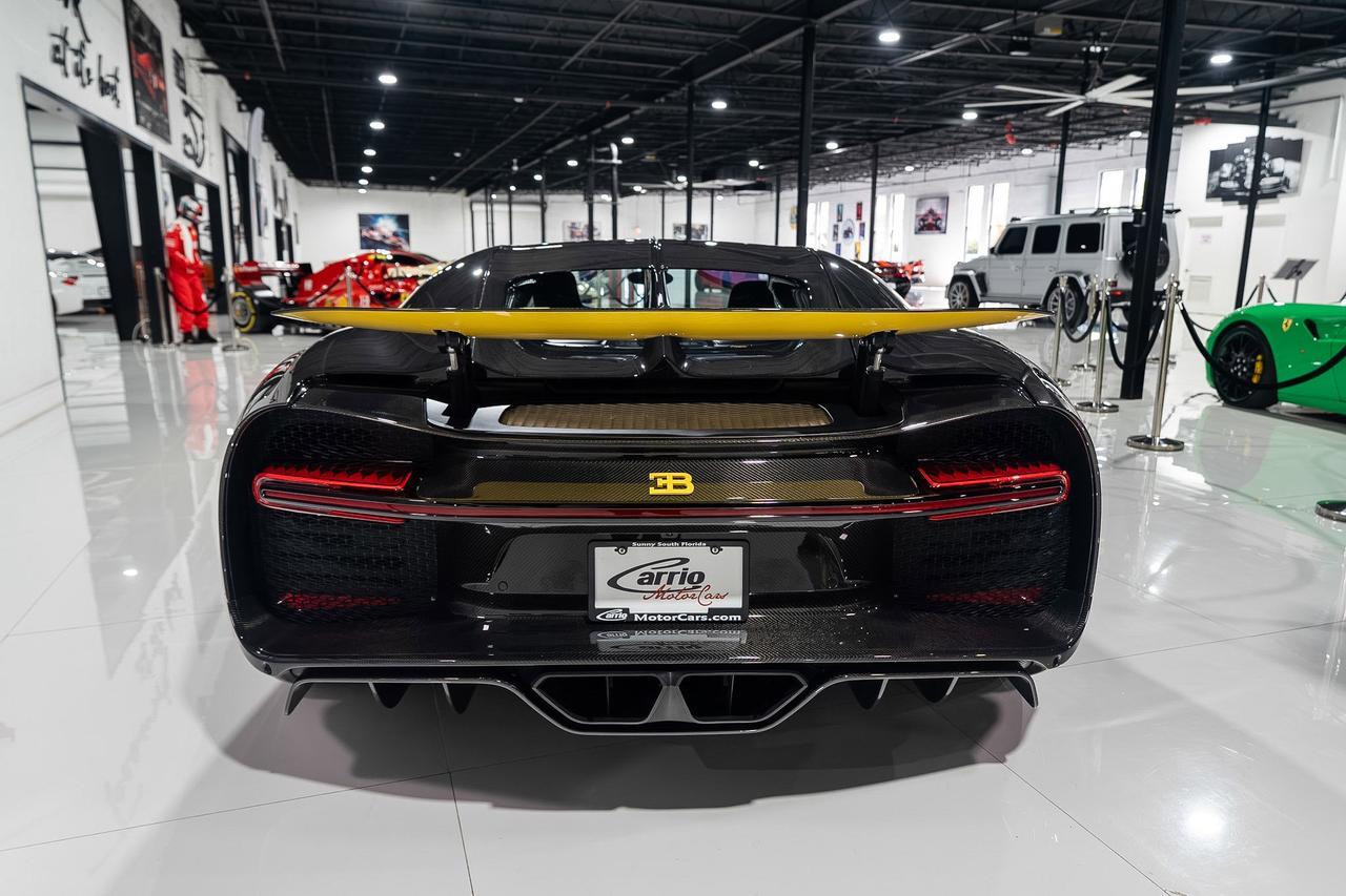 2020 Bugatti Chiron Lorelin paint/exposed grey carbon,Beluga interior,Caractere wheels in Lorelin,Sky View roof & MORE!! Fort Lauderdale FL