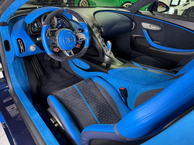 2020 Bugatti Divo 1/40 for the world, exposed tinted blue carbon, French Racing blue accents,two-tone interior & MORE! Fort Lauderdale FL