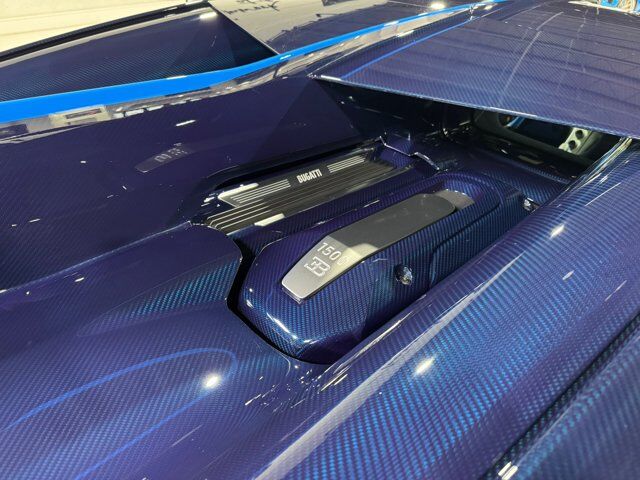 2020 Bugatti Divo 1/40 for the world, exposed tinted blue carbon, French Racing blue accents,two-tone interior & MORE! Fort Lauderdale FL