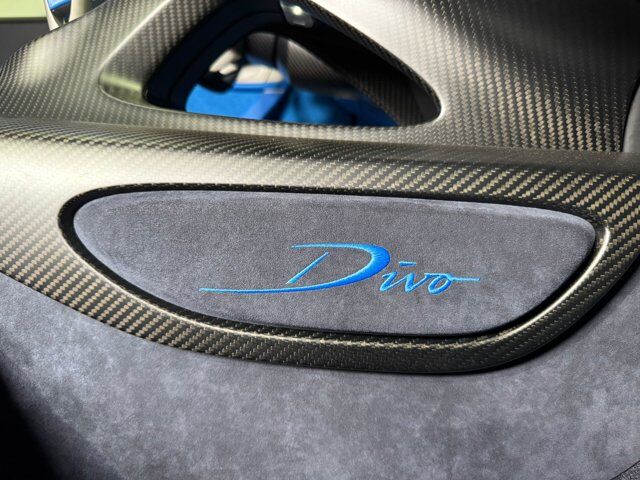 2020 Bugatti Divo 1/40 for the world, exposed tinted blue carbon, French Racing blue accents,two-tone interior & MORE! Fort Lauderdale FL