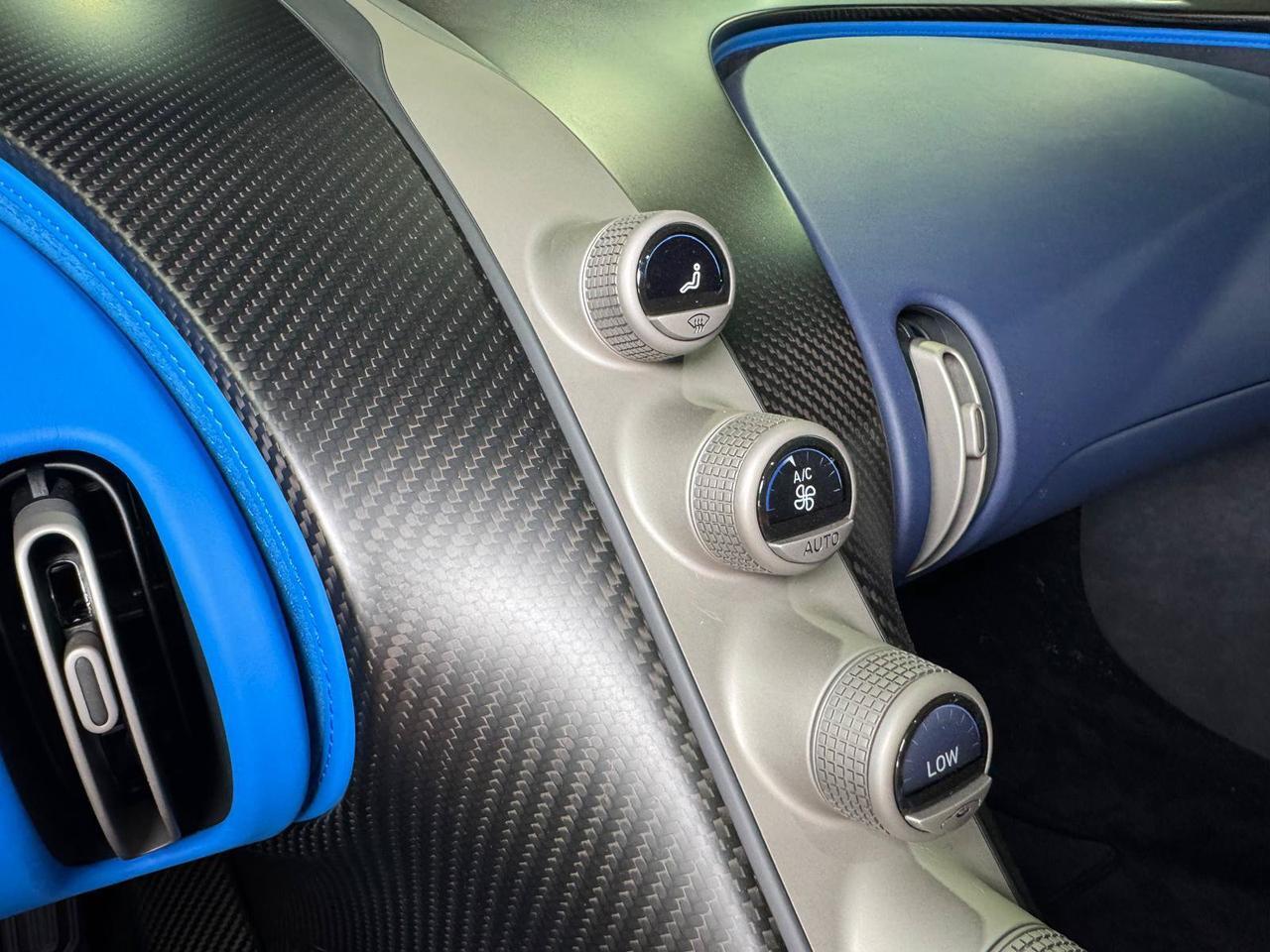 2020 Bugatti Divo 1 of 40 FULLY EXPOSED BLUE CARBON FIBER!! French Racing Blue/Divo Grey interior AND MUCH MORE!! Fort Lauderdale FL