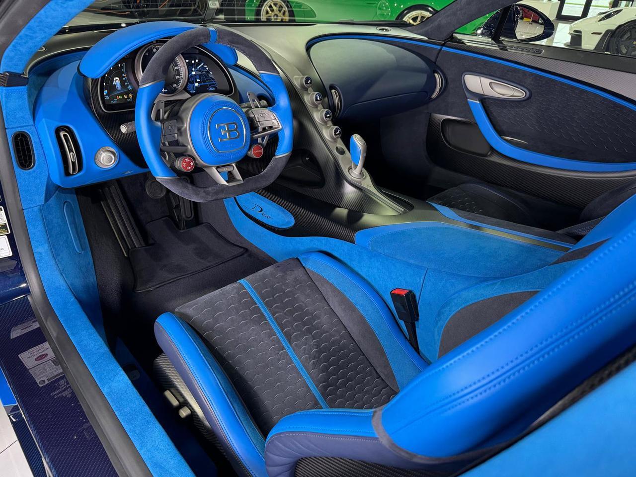 2020 Bugatti Divo 1 of 40 FULLY EXPOSED BLUE CARBON FIBER!! French Racing Blue/Divo Grey interior AND MUCH MORE!! Fort Lauderdale FL