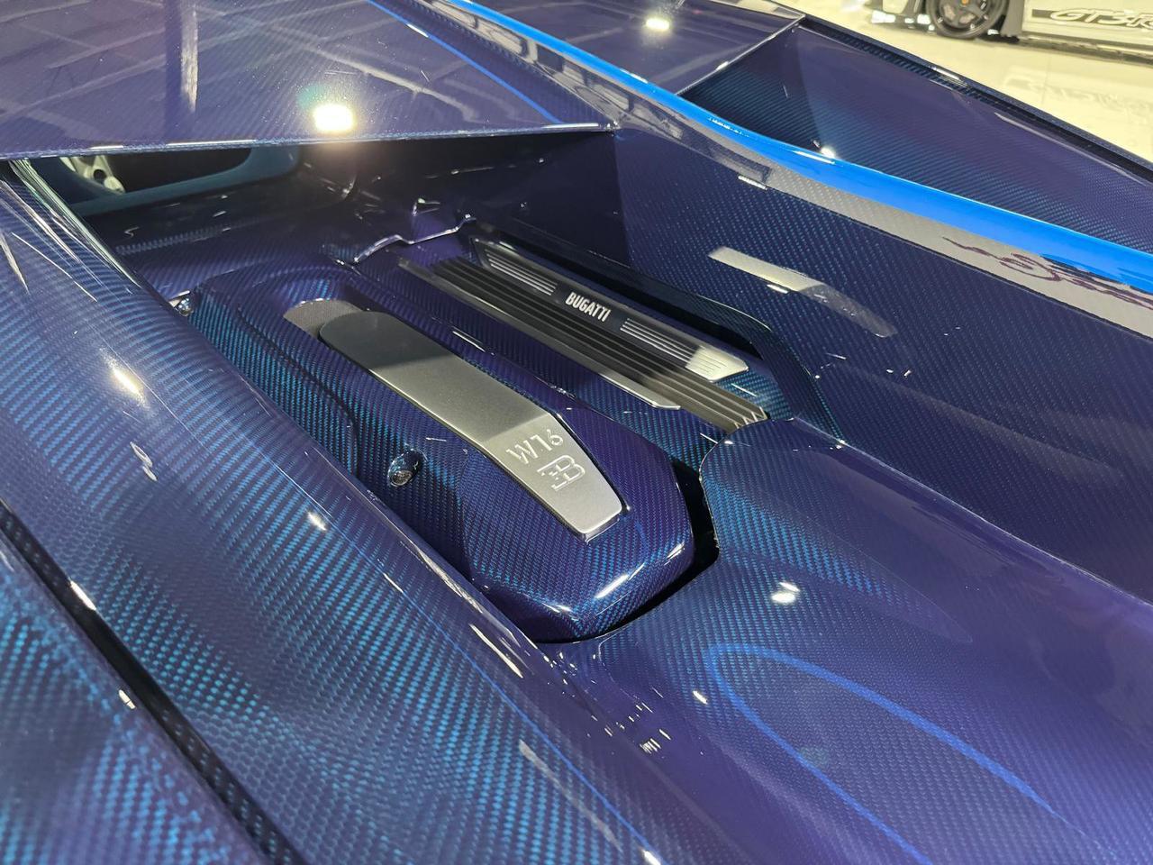 2020 Bugatti Divo 1 of 40 FULLY EXPOSED BLUE CARBON FIBER!! French Racing Blue/Divo Grey interior AND MUCH MORE!! Fort Lauderdale FL