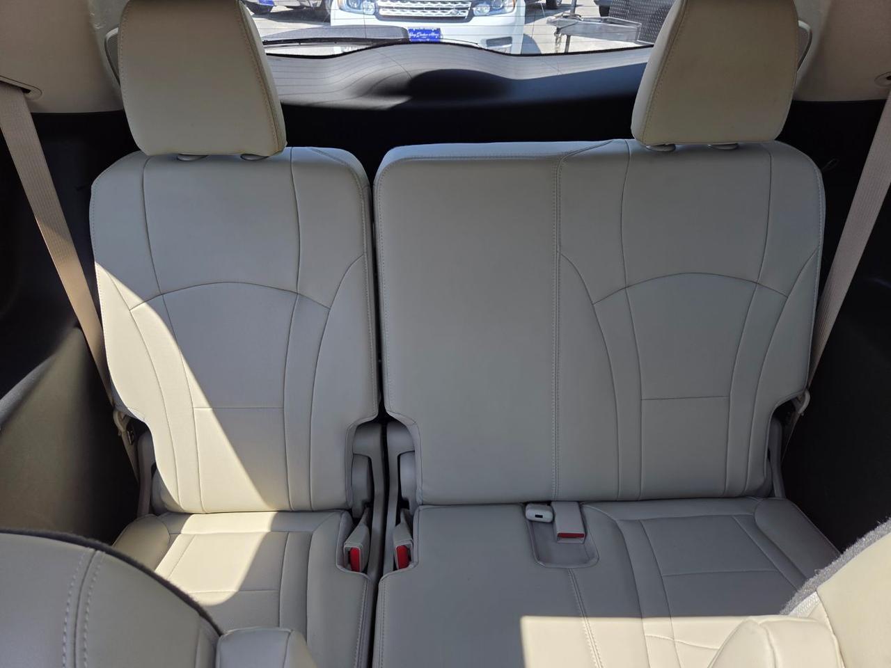 2020 Buick Enclave AWD Essence Charlton MA
