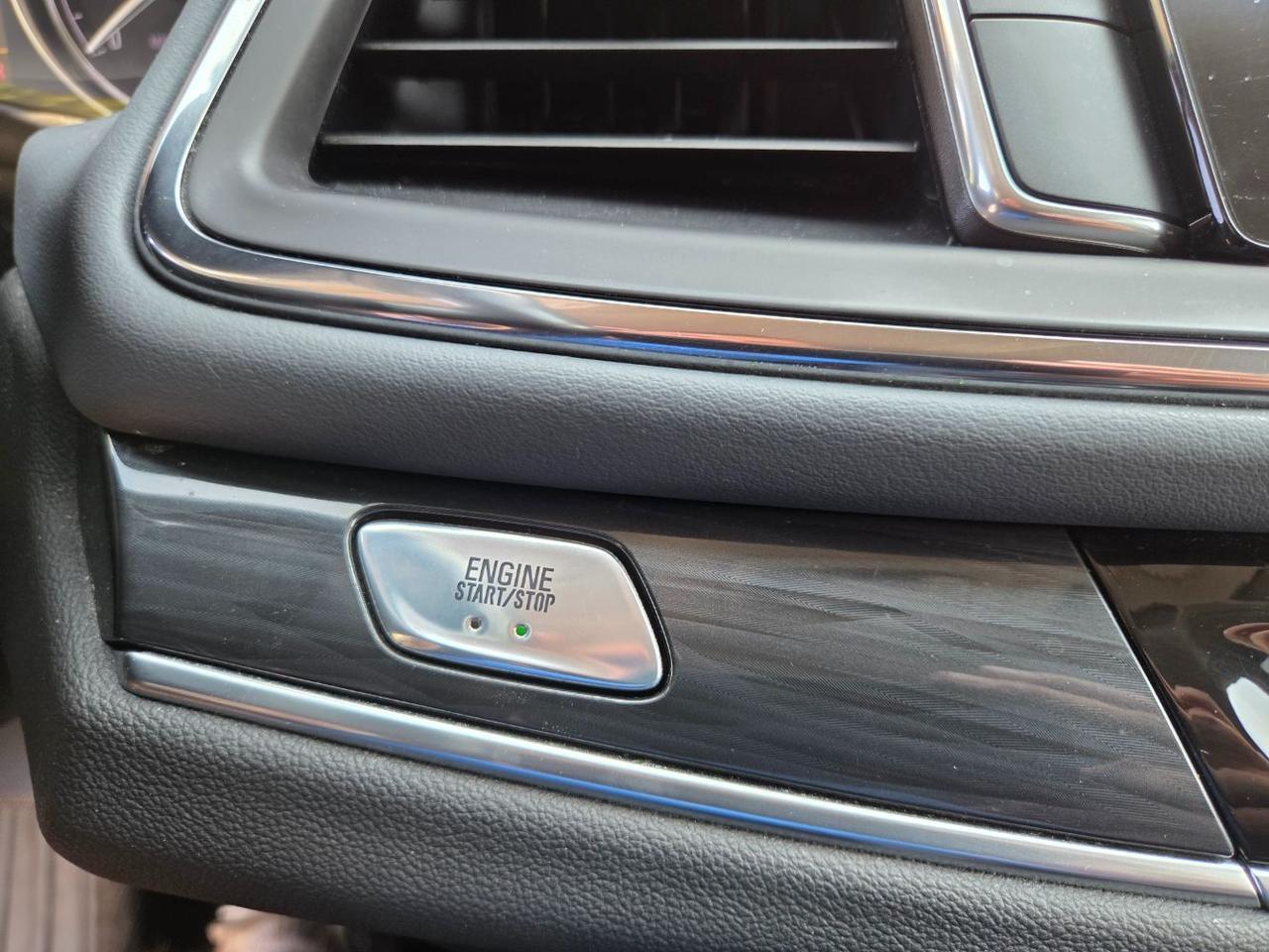 2020 Buick Enclave AWD Essence Charlton MA