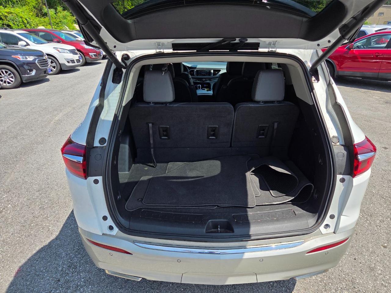 2020 Buick Enclave AWD Essence Charlton MA