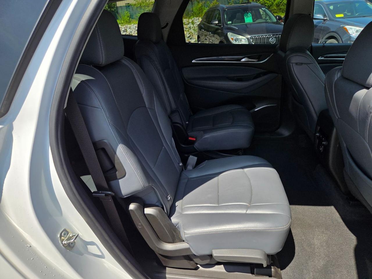 2020 Buick Enclave AWD Essence Charlton MA