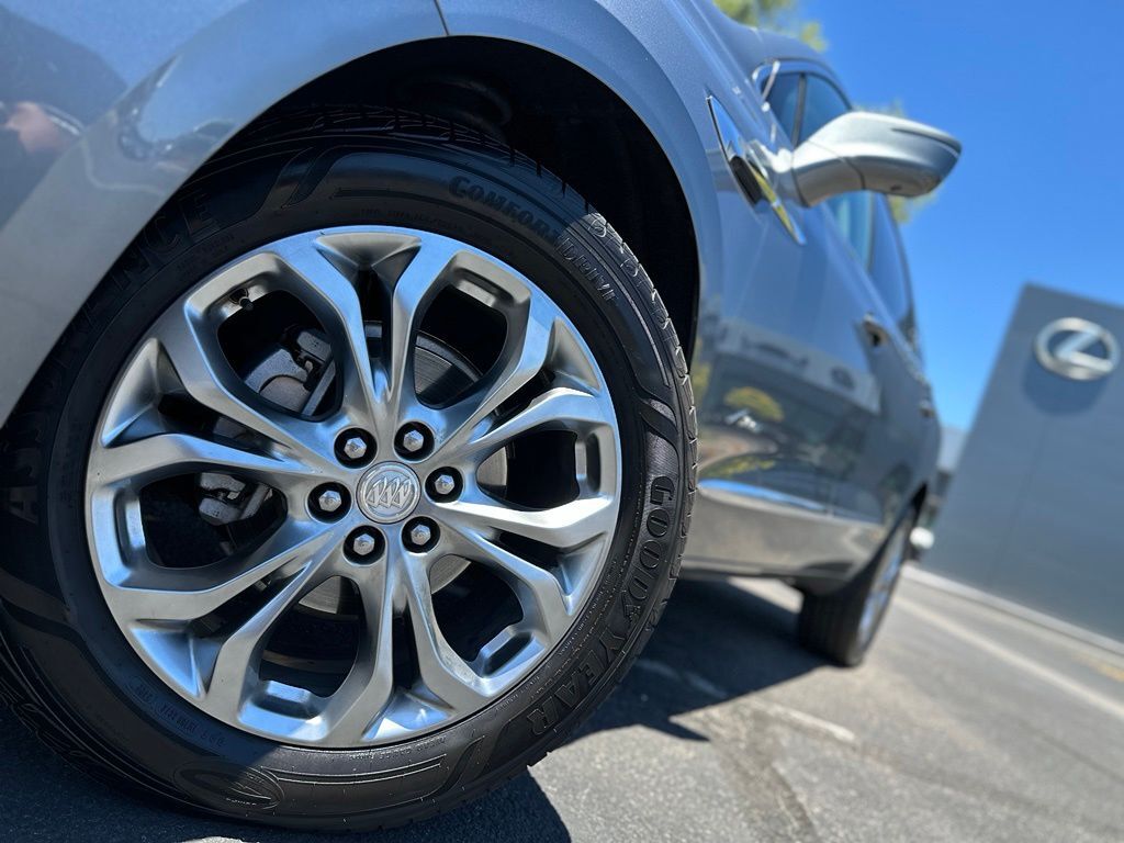 2020 Buick Enclave Avenir