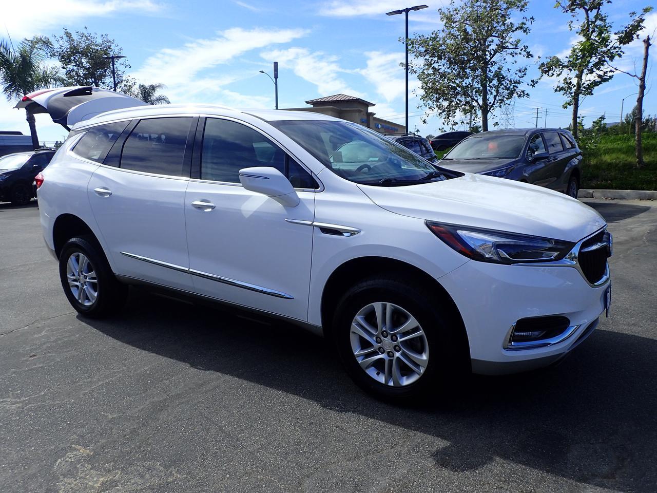 2020 Buick Enclave Essence
