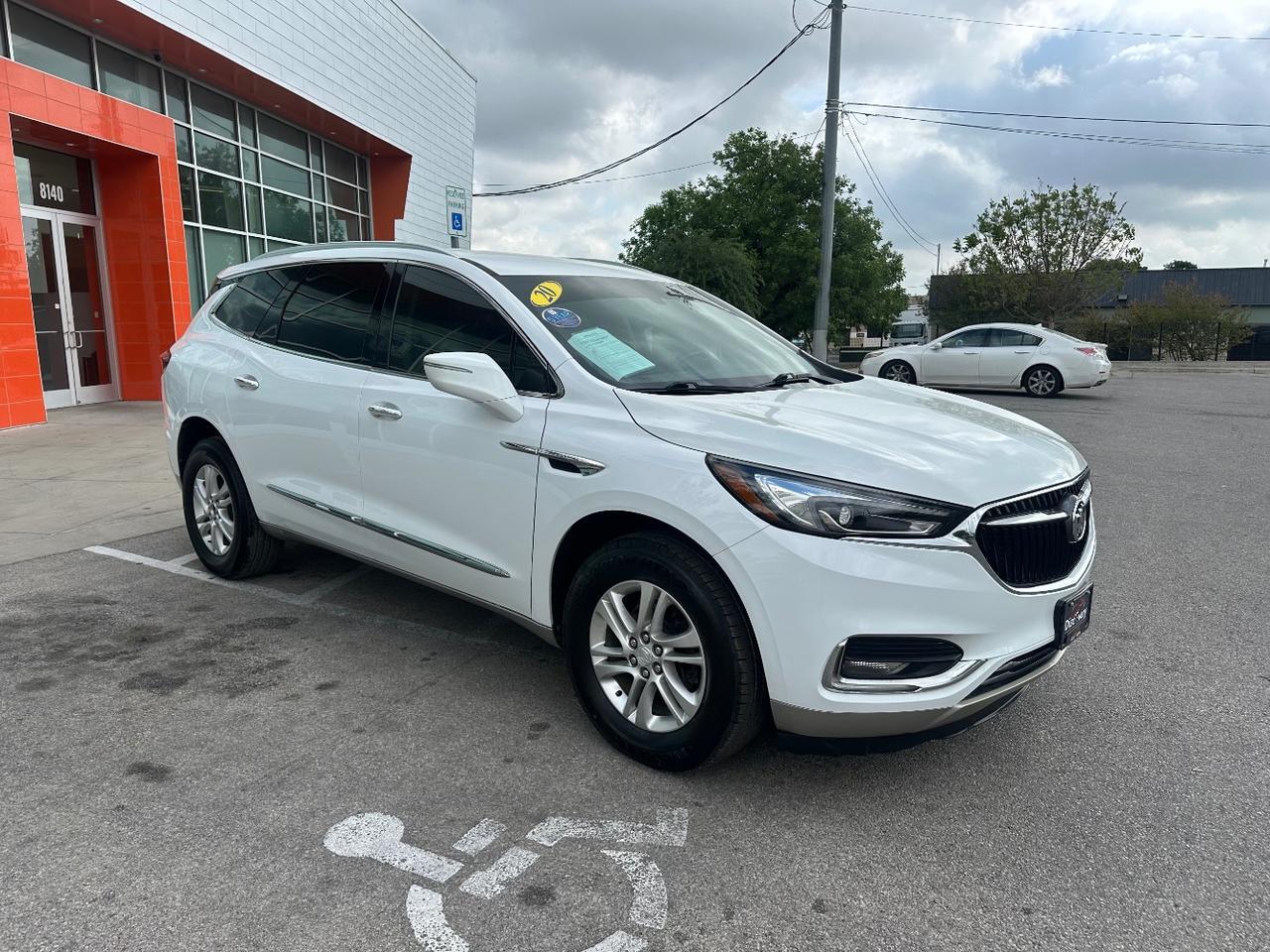 2020 Buick Enclave Essence