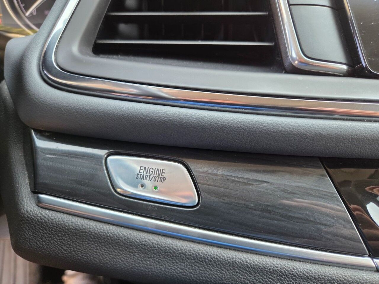 2020 Buick Enclave Essence Charlton MA
