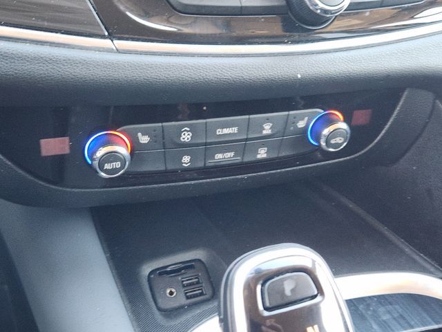 2020 Buick Enclave Essence Grapevine TX