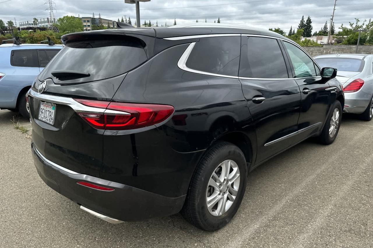 2020 Buick Enclave Essence