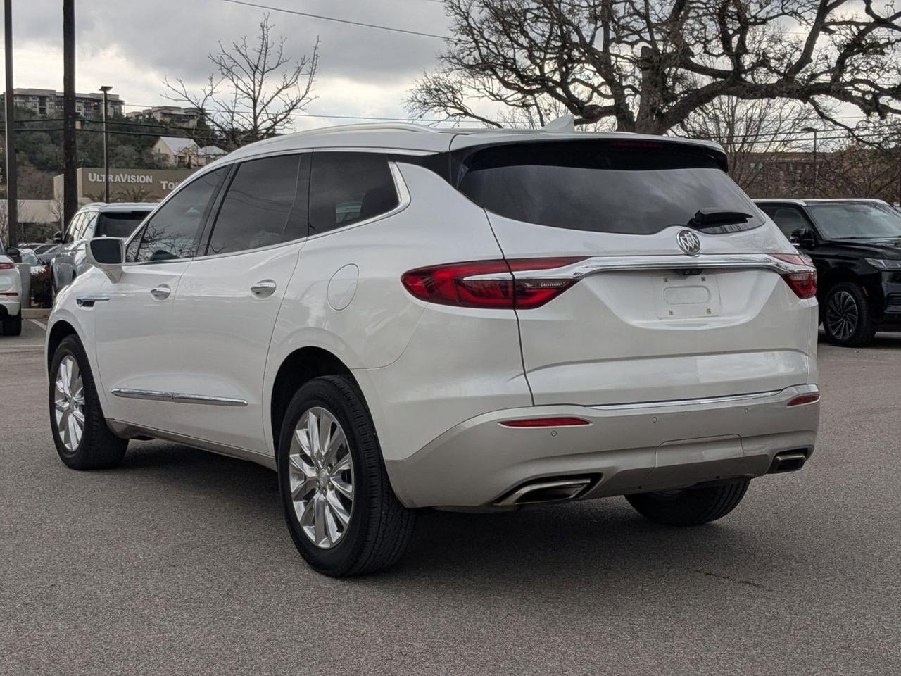2020 Buick Enclave Essence