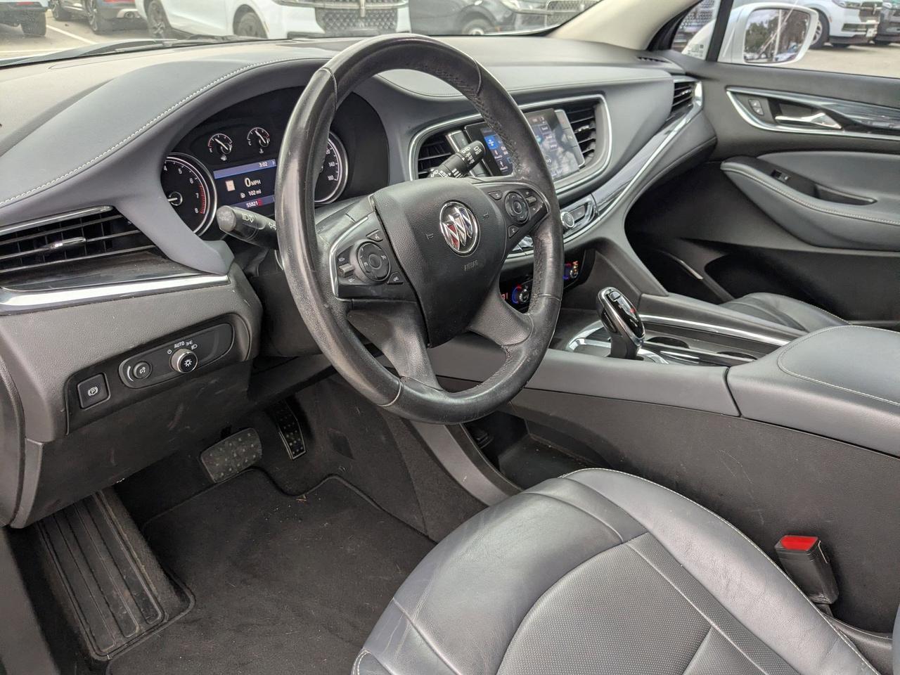 2020 Buick Enclave Essence