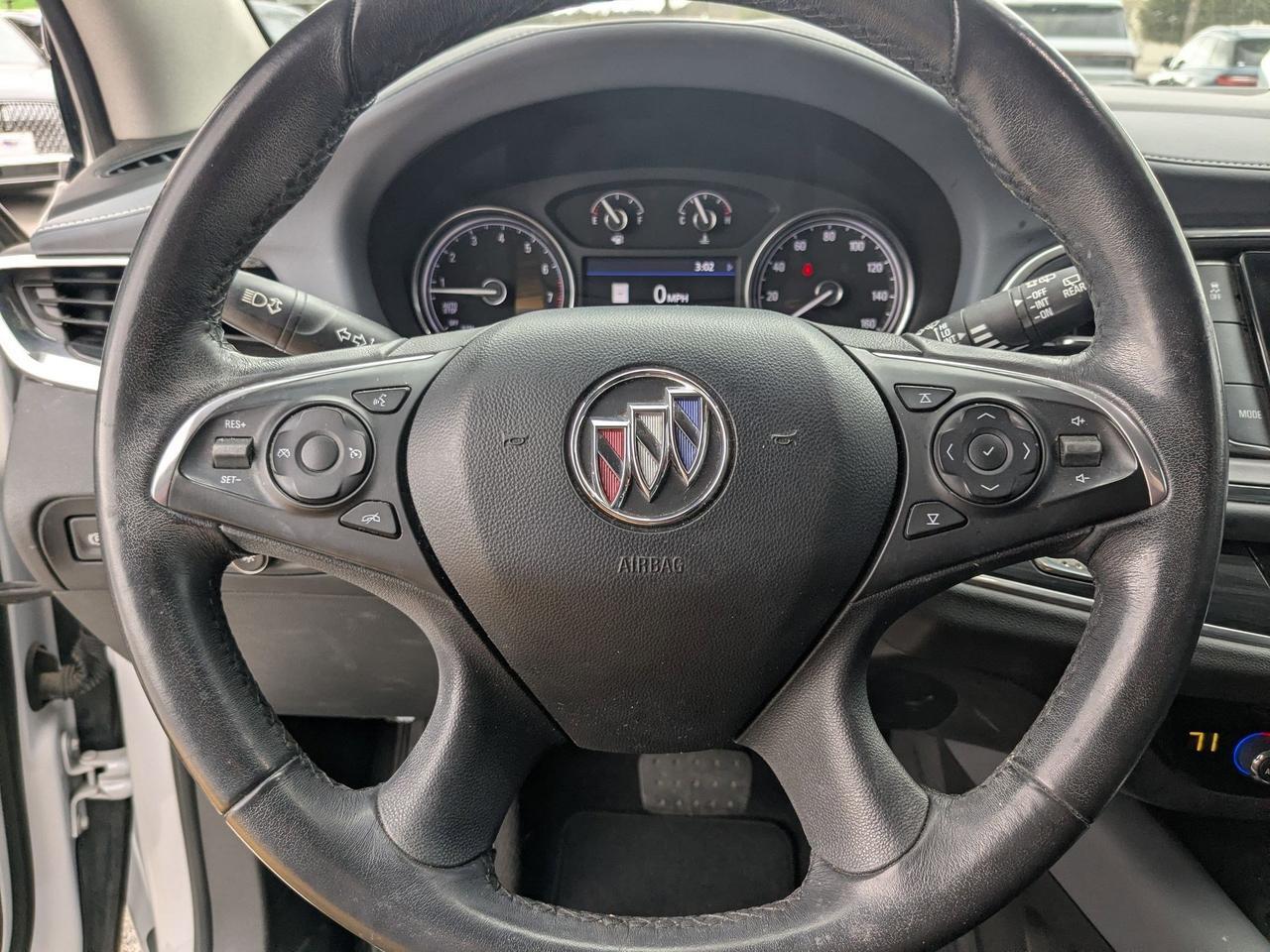 2020 Buick Enclave Essence