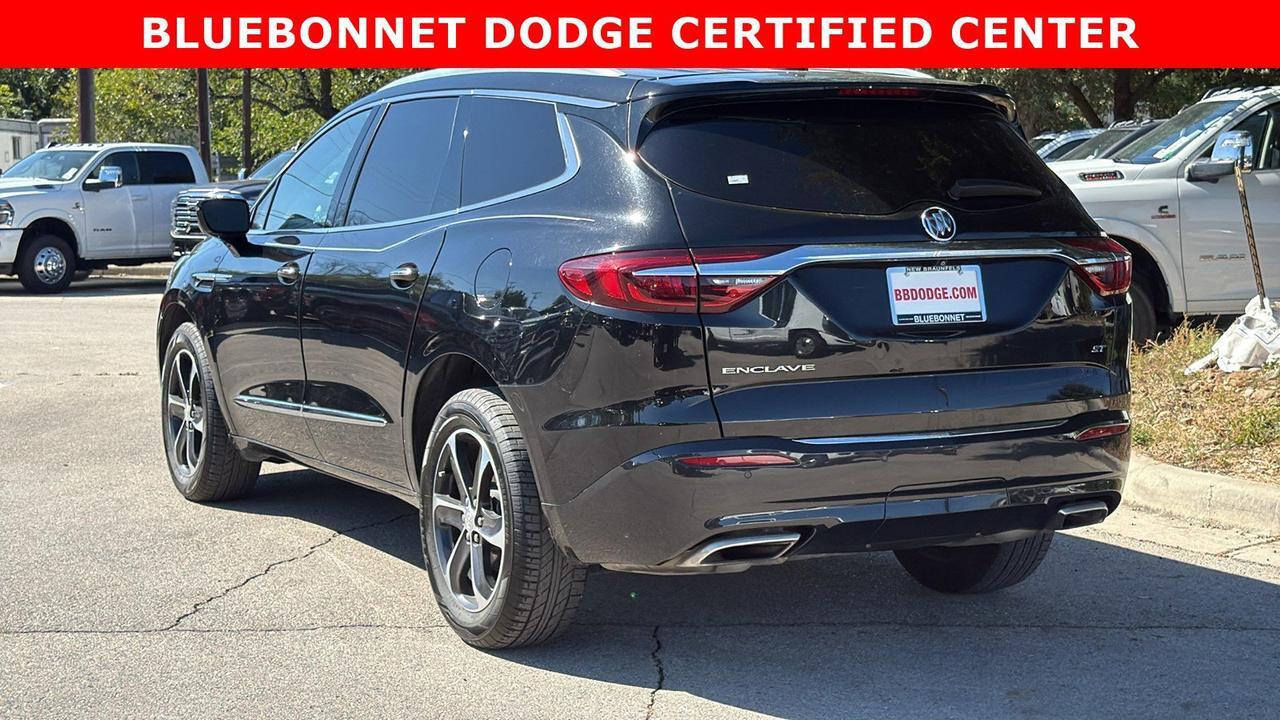2020 Buick Enclave Essence