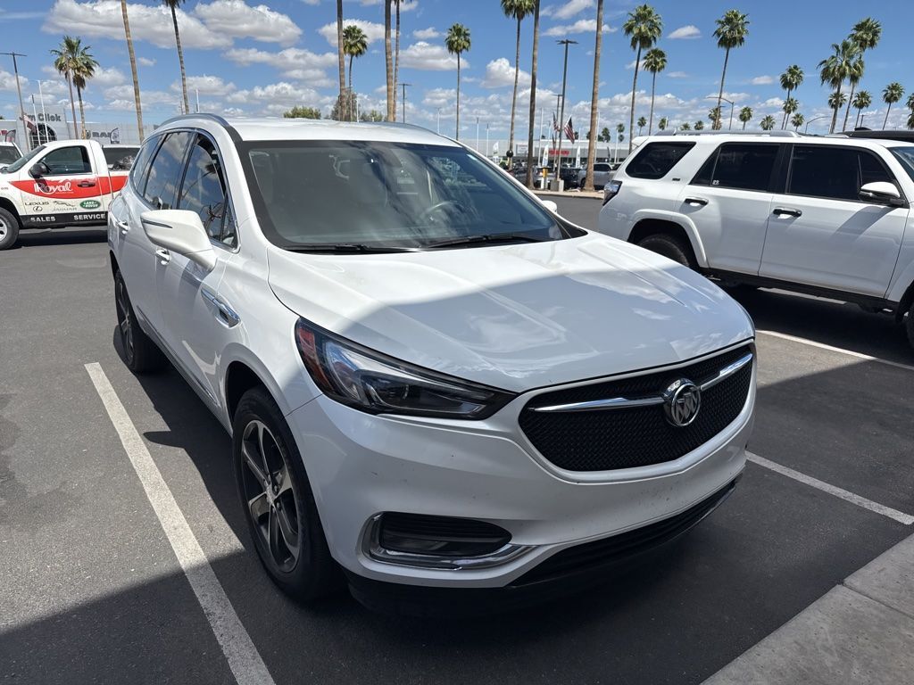 2020 Buick Enclave Essence