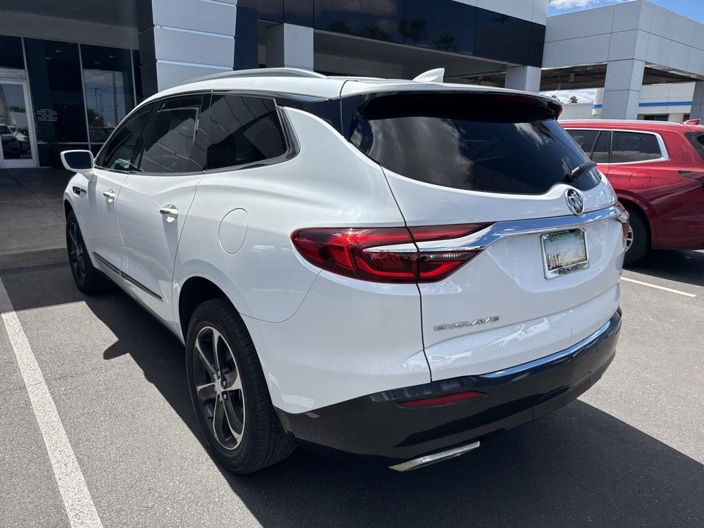2020 Buick Enclave Essence